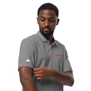 Particularian™ Adidas-sportpolo voor heren – Not Your Average Bear-ontwerp van A Better Business Boutique