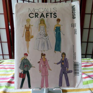 2010 McCALL&#39;s M6258 - Crafts - Fashion Clothes for 11 1/2&quot; Doll - VERIFIED COMPLETE - Barbie Size