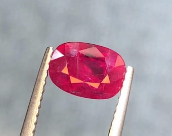 Natural Ruby from Mozambique No Heat 2.10 carat 8.01 x 5.68 x 4.84mm