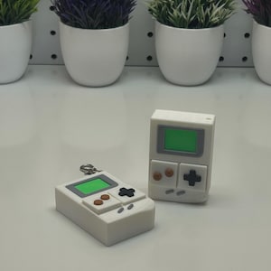 3D-geprinte retro-gameconsole-sleutelhangerset – decoratie en cadeau in minigameboy-stijl