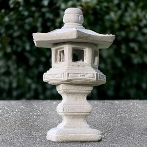 Japanese pagoda sculpture Concrete lantern pagoda statue Stone tradition figurine Asian decoration Zen garden ornament Japanese art Gift