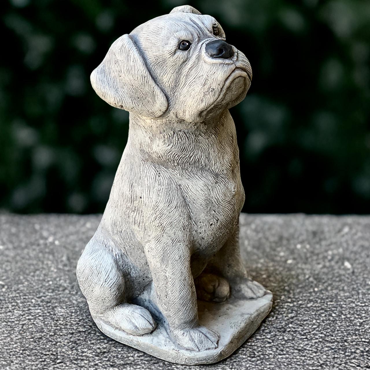 犬彫刻付き コンクリート 陶器 オーナメント 屋外用ブルドッグ像 コンクリート製の犬の彫刻 石造りのペットの置物