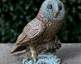 Stone owl statue Concrete bird figurine Cement animal decoration Outdoor wise animal sculpture Realistic bird ornament Garden and home art