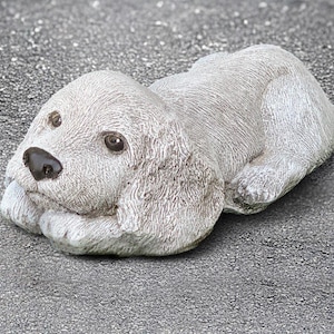 Relaxing cocker spaniel figurine Memorial spaniel statue Outdoor dog ornament Concrete pet decoration Garden sculpture Spaniel lover gift