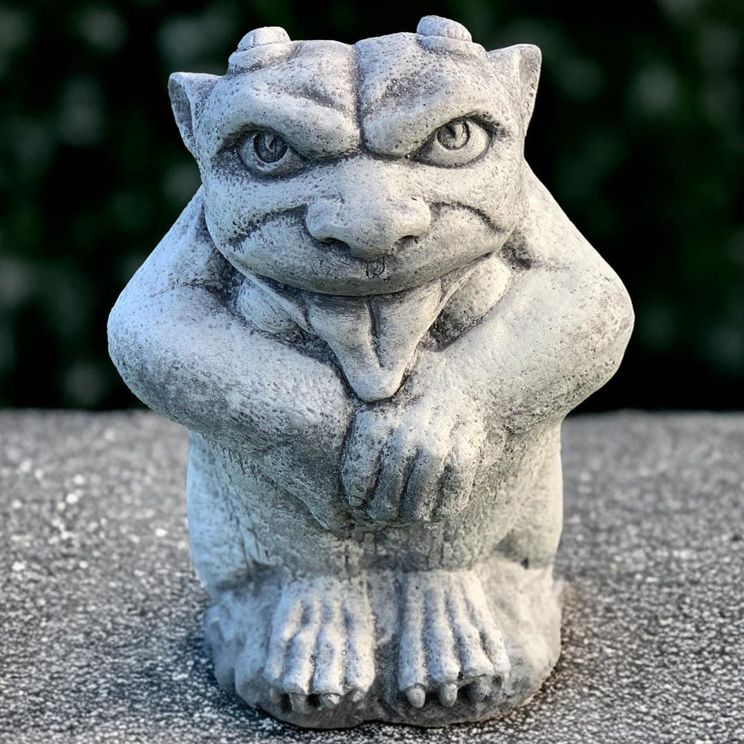 Stone Guardian Gargoyle Statue Concrete Monster Figurine Cement Demon ...