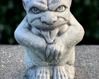 Stone guardian gargoyle statue Concrete monster figurine Cement demon decor Outdoor animal ornament Gargoyle lover gift Handmade gargoyle