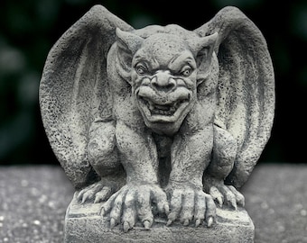 Large gargoyle sculpture Concrete guardian gargoyle figurine Outdoor monster ornament Halloween decoration Demon lover gift Handmade monster