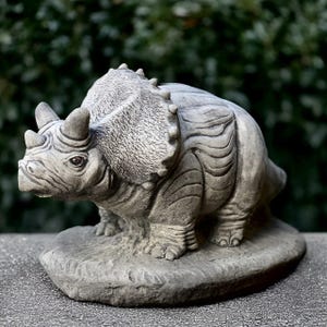 Concrete triceratops statue Stone dinosaur figure Cement prehistoric sculpture Outdoor wildlife ornament Dino lover gift Front door decor
