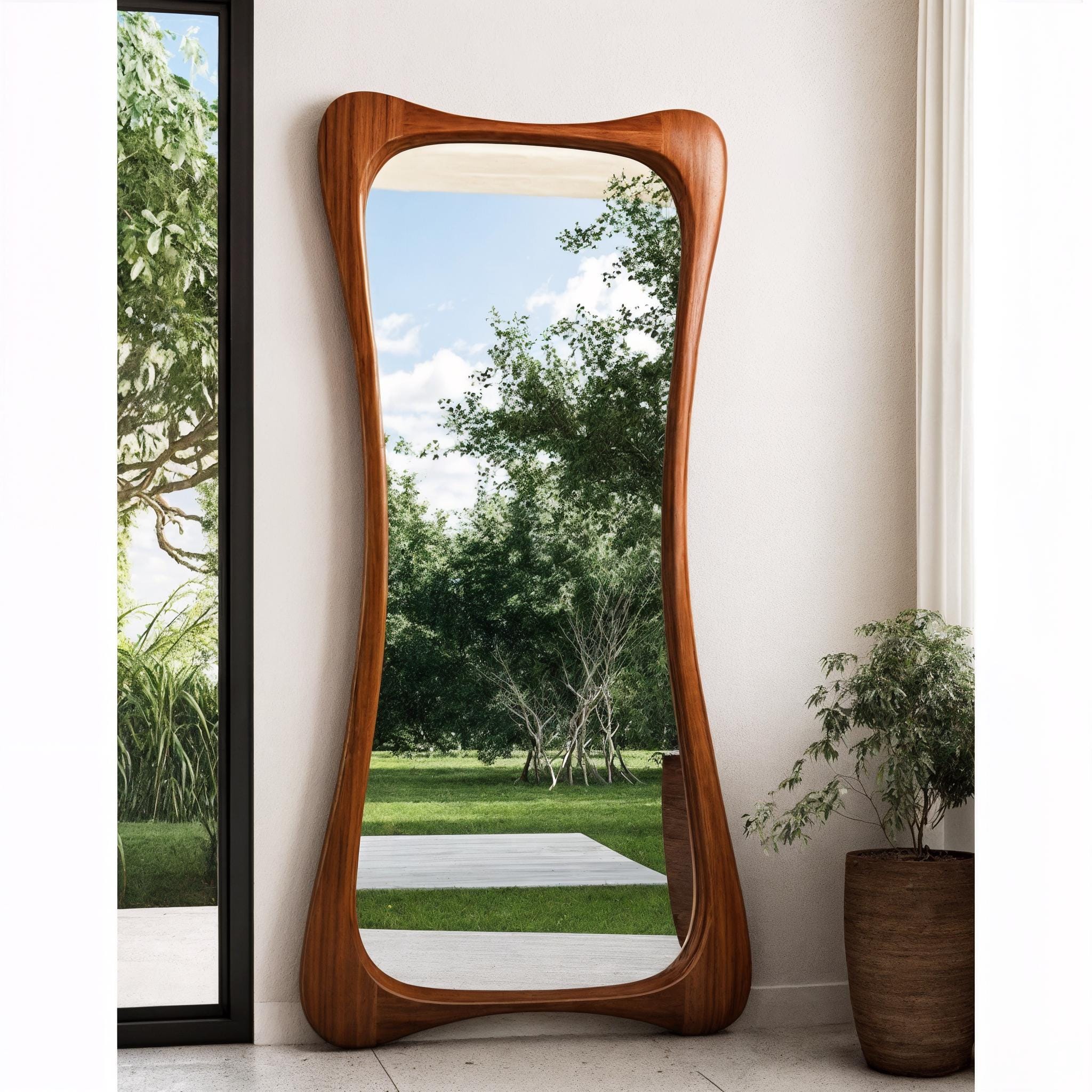 カーブした全身鏡、リアルエッジフレームミラー、ウォールナット