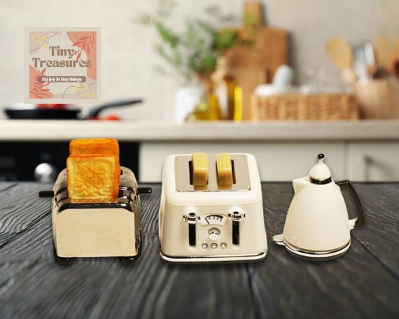 Tetera En Miniatura 1/12 Para Casa De Muñecas – Metal Y Resina, De época Moderna