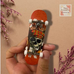 Miniatuur fingerboardskateboard | 5-laags esdoorndek + lichtmetalen trucks | Pro-vingerschaatsspeelgoed met PU-greep | Tech-deck voor bureau als cadeau /9 stijlen
