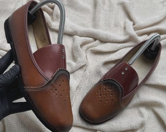 Mocasines de cuero vintage perforados, zapatos planos casuales y cómodos.