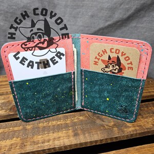 Cartera pequeña plegable cosida a mano con diseño de salpicaduras pansexuales de Pueblo Pan, orgullo LGBT