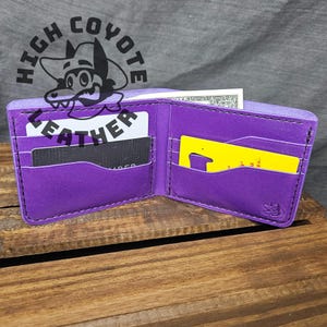 Cartera plegable de cuero cosida a mano Gaucho Oil Ultraviolet Deluxe