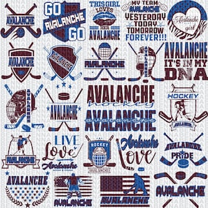 Puede incluir: Una colección de 20 diseños digitales con las palabras "Avalanche" y "Hockey" en varios estilos y colores. Los diseños incluyen palos de hockey, discos y un casco de hockey. Algunos diseños también incluyen las palabras "Live Love Avalanche" y "Avalanche Pride".