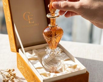 Flacon de parfum en verre égyptien soufflé à la main | Carafe gravée avec bordure dorée