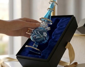 Mund geblasene Glas Parfüm Flasche | Ägyptisches graviertes Blumenmuster, Goldrand