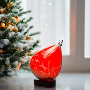 Red Glass Ornaments for Tree | Christmas Tree Decorations | Hanging Glass Baubles for New Year | Ornament for Mom | Engraved Holiday Decor