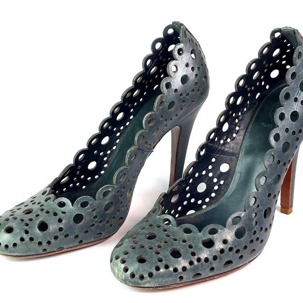 Tory Burch Dark Blue-Gray Scalloped Slip-On Pumps, Laser Cut, Size 9