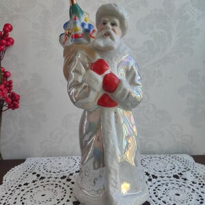 Collectible Santa Claus Decanter: Christmas Table Decor