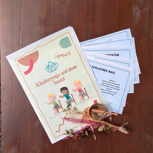 Kinderyoga Karten – 20 Yoga-Übungen für Kinder auf dem Stuhl – Achtsamkeit & Bewegung in Kita, Schule , Zuhause – PDF zum Ausdrucken