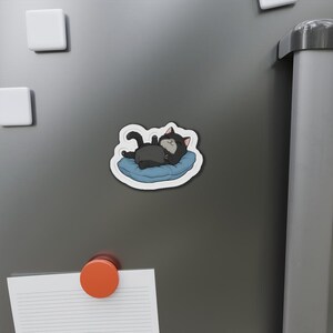 かわいい猫のダイカットマグネット、愛らしい猫好きへのギフト、ホームデコレーション、冷蔵庫用マグネット、ペットをテーマにしたギフト、猫用アクセサリー、楽しい新築祝いのギフト