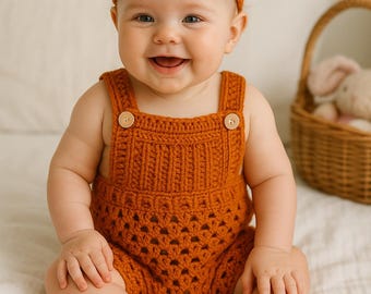 Virkad babybody, babylekdräkt, virkad babyjumpsuit, virkade babytossor, rostfri babytröja, babymamelukers, virkad babyoutfit