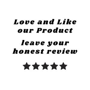 Peut inclure: Un graphique en noir et blanc pr&eacute;sentant le texte Love and Like our Product leave your honest review dans une police serif grasse, plac&eacute; au-dessus d'une rang&eacute;e de cinq ic&ocirc;nes d'&eacute;toiles noires pleines dispos&eacute;es horizontalement sur une ligne.