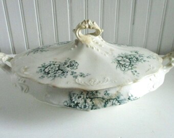 Laughlin White Granite Green Floral Transferware Ironstone Covered Casserole Dish