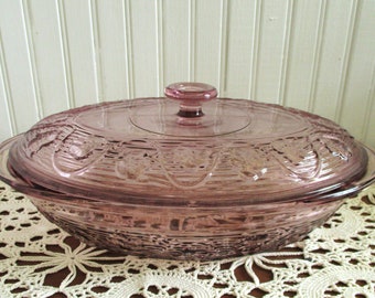 Anchor Hocking Lavender Purple 2 Quart Covered Casserole