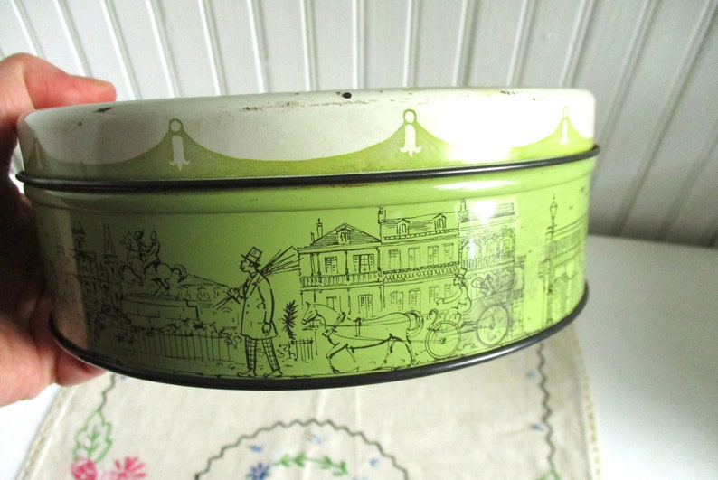 Vintage Tin Brulatour Patio Old New Orleans Round Biscuit Tin Cookie Tin image 2
