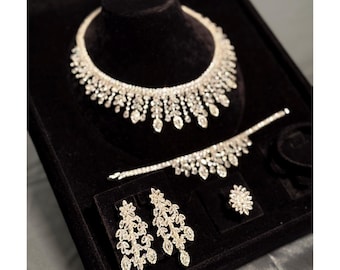 Conjunto de collar y pendientes de boda de lujo / Conjunto de joyería nupcial con cristales Swarovski / Elegante joyería de diamantes de imitación para eventos especiales / Regalo de joyería
