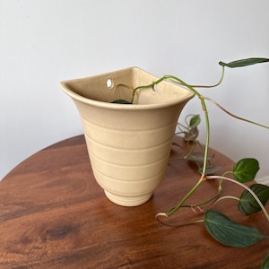 Art Deco Corner Wall Pocket | Gray's Pottery Corner Vase