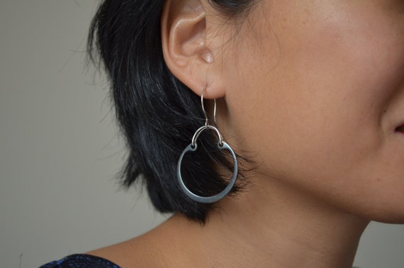 Items similar to Simple snap ring earrings on Etsy