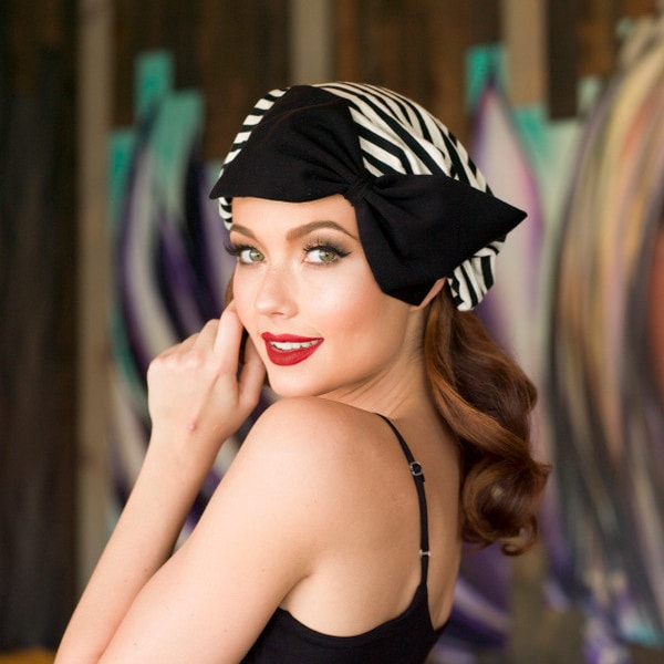 Striped Turban Bow,  Black & White Striped Knit Turban Hat Bow, Striped Beret Hat Bow, Borderline Hat