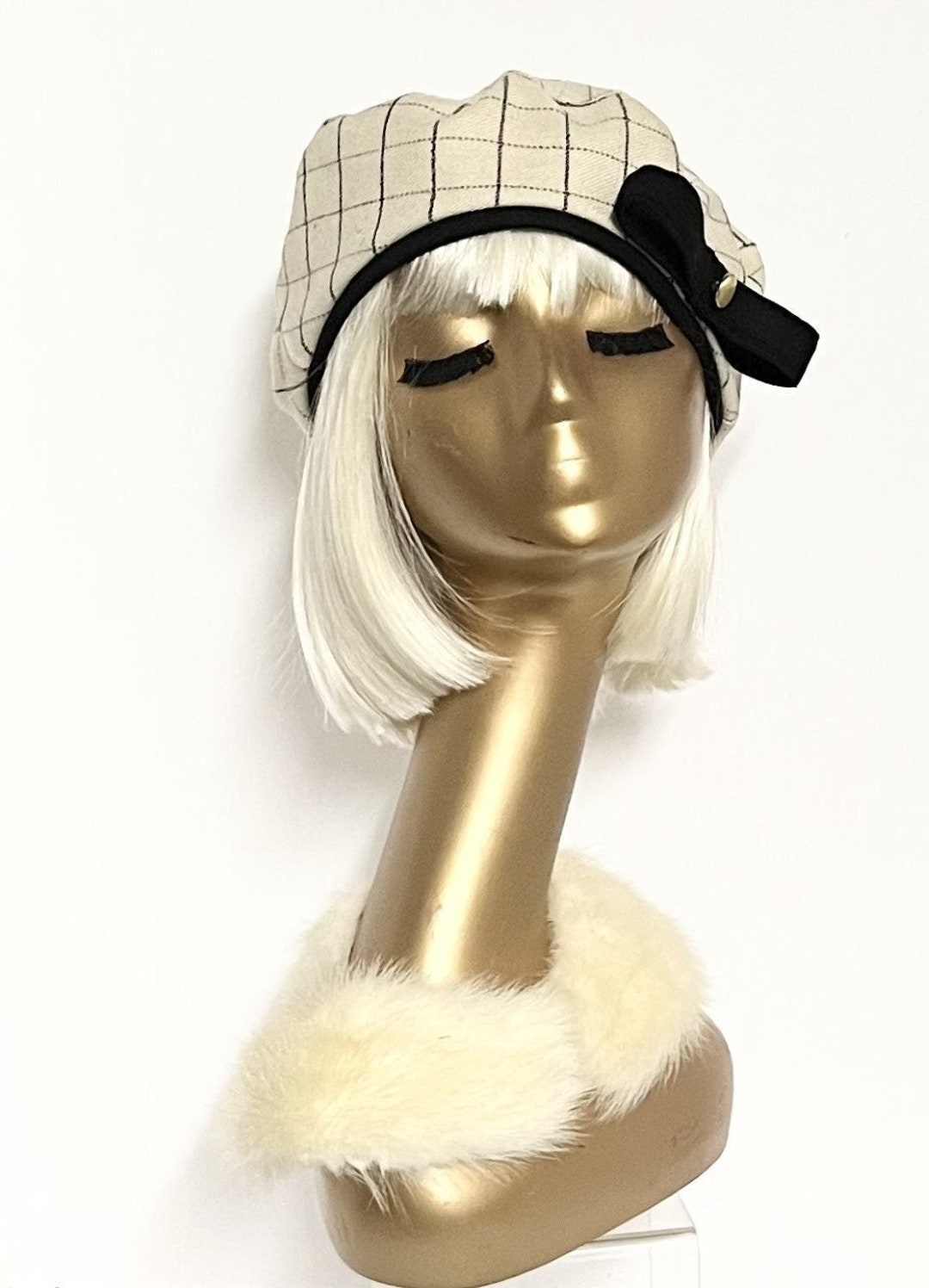 Off white plaid beret hat bow Meet the CAMILLE beret in off-white wool, adorned with  main image 3