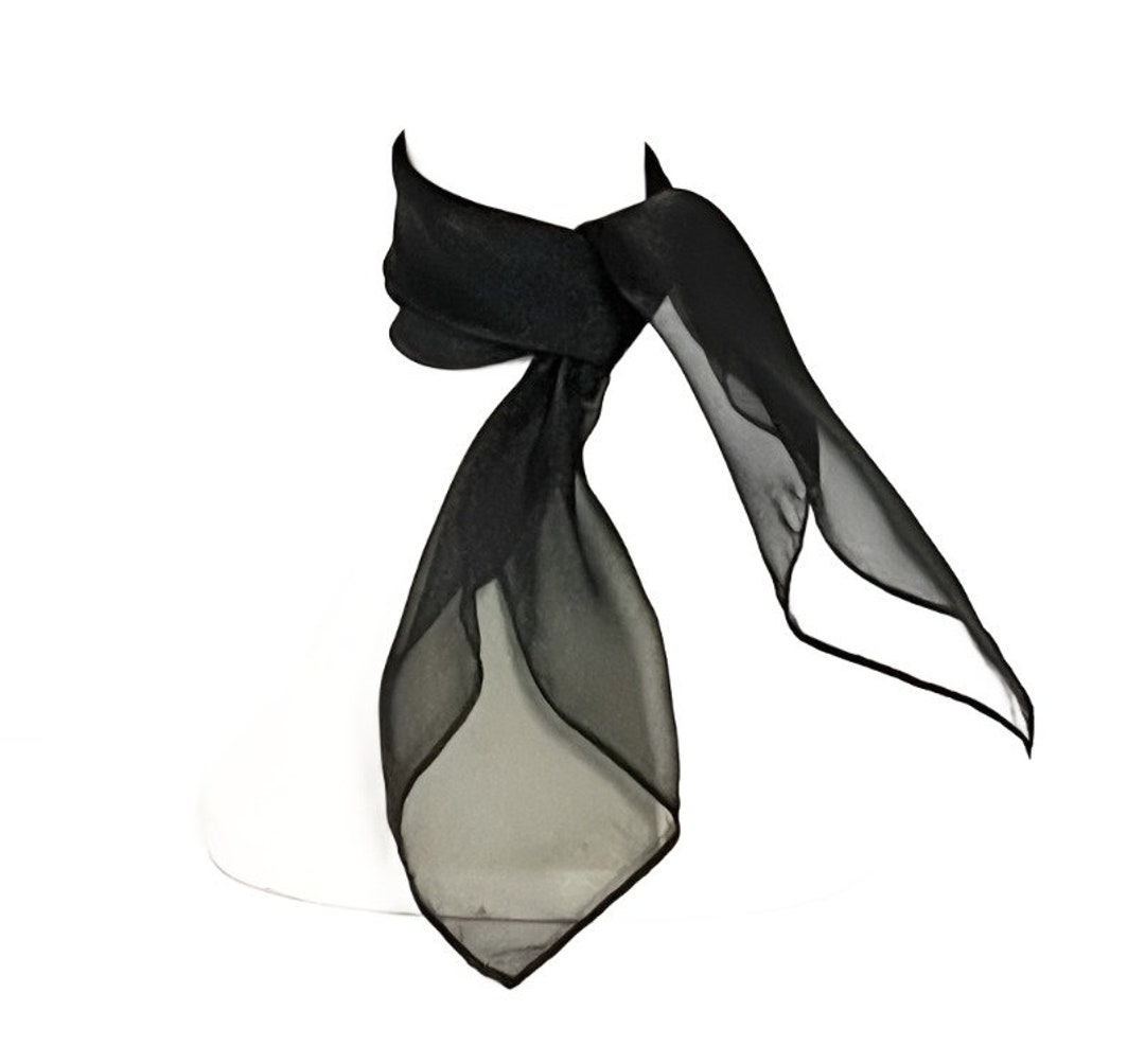 スカーフ COCCINELLE Woman Neck scarf Black E7SKV380101 M25 COCCINELLE: Neck scarf woman - Black | Coccinelle scarf