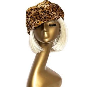 Newsboy Hat Leopard Faux Fur