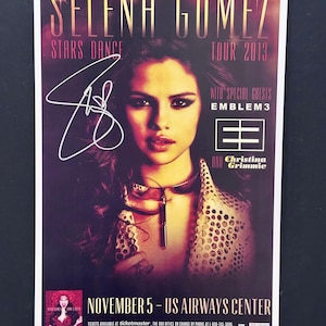 Selena Gomez RARE 輸入盤CD＋ 直筆サイン入りブックレット Selena Gomez RARE 輸入盤CD＋ 直筆サイン入りブックレット