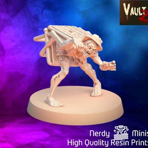 Beach Chair Zombie | DnD Minis | 32mm 40mm | Zombicide | Vaultz