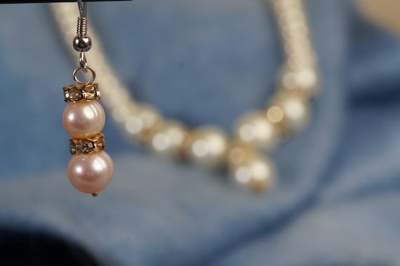 Womens 50s Pearl Necklace + Earring Set White Costume Accessories Female Halloween main image 0