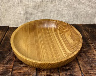 Handcrafted wooden bowl,Wooden salad bowl,Wooden fruit bowl,Wooden serving bowl,Wooden snacks bowl,Natural wooden bowl,Wooden bowl for nuts