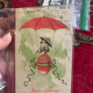 Carte postale de Pâques antique Poussin Oeuf Parapluie Montgolfière