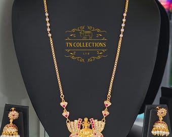 Micro vergoldet Traditionelles Lakshmi Lotus Design mit Perlenkette Südindischer Hochzeitsschmuck
