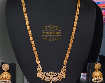 Micro vergoldetes Pfau Pathakkam Choker Halsketten-Set mit Ohrringen - südindischer Hochzeitsschmuck