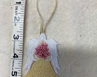 Angel, freestanding lace Mother's Day