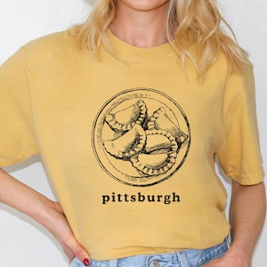 Pittsburgh Shirt Unisex Comfort Colors Top Pierogi Lover Gift for Yinzer Summer Vacation Wear PA Travel Souvenir Tee Yinz Sports Fan TShirt