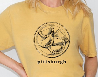 Pittsburgh Shirt Unisex Comfort Colors Top Pierogi Lover Gift for Yinzer Summer Vacation Wear PA Travel Souvenir Tee Yinz Sports Fan TShirt