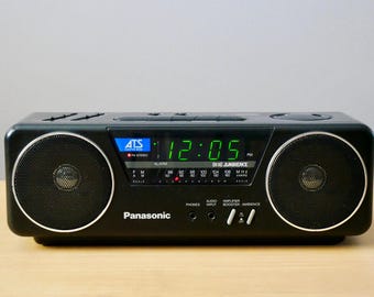 Radiosveglia stereo AM/FM Panasonic vintage anni '80: ottime condizioni, stile boombox