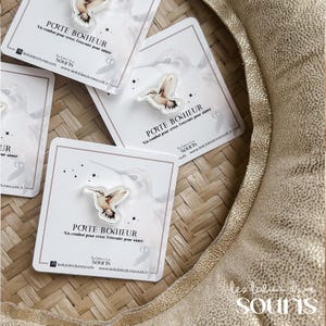 Hummingbird Pin – Lucky charm for mothers undergoing PMA